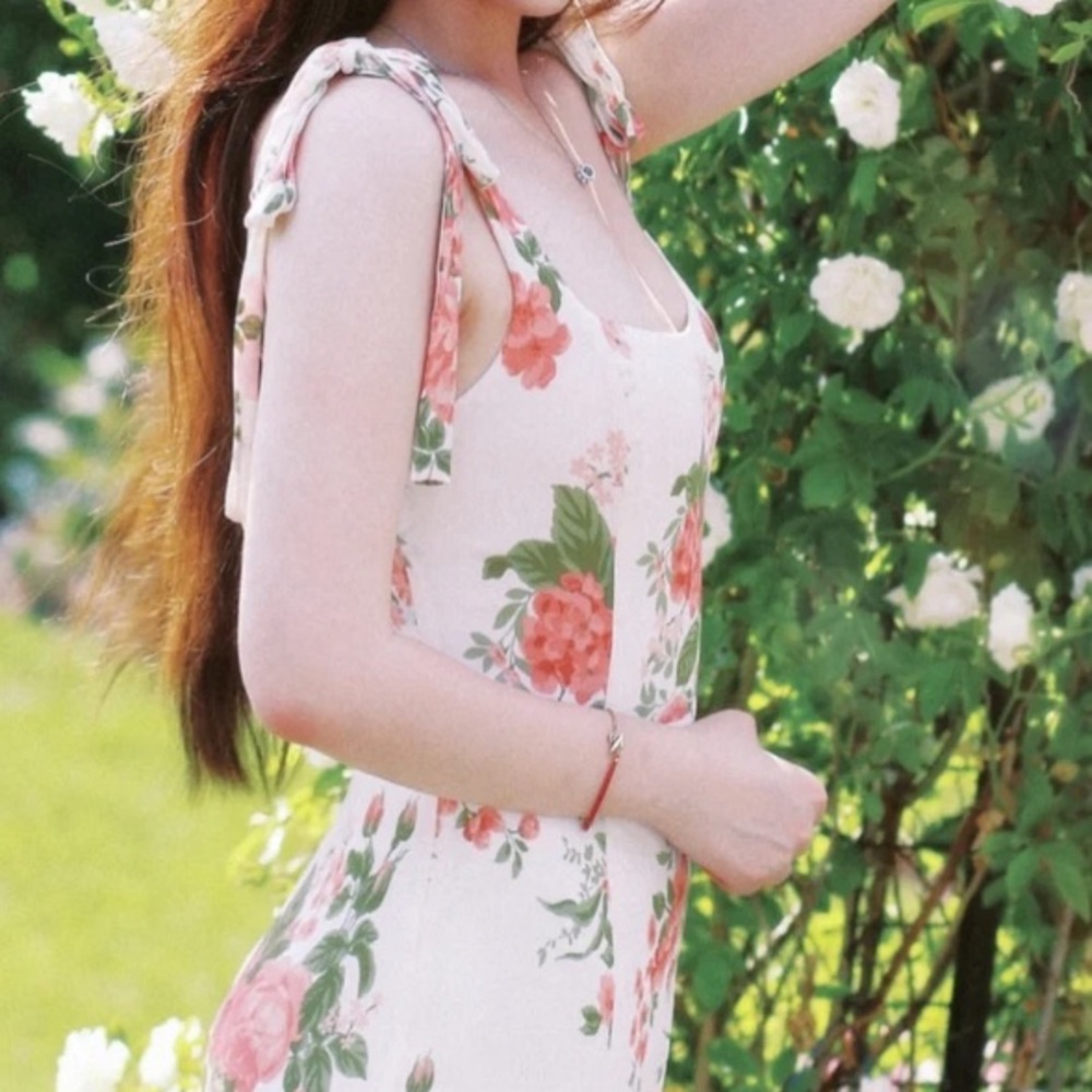 NWT Reformation Twilight Dress Corsage